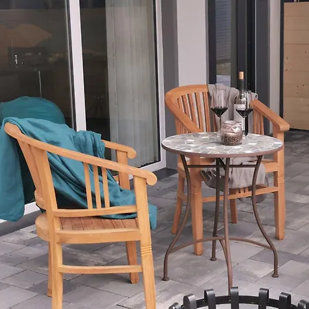 Lejlighed Auwer Hills - Om Stall *